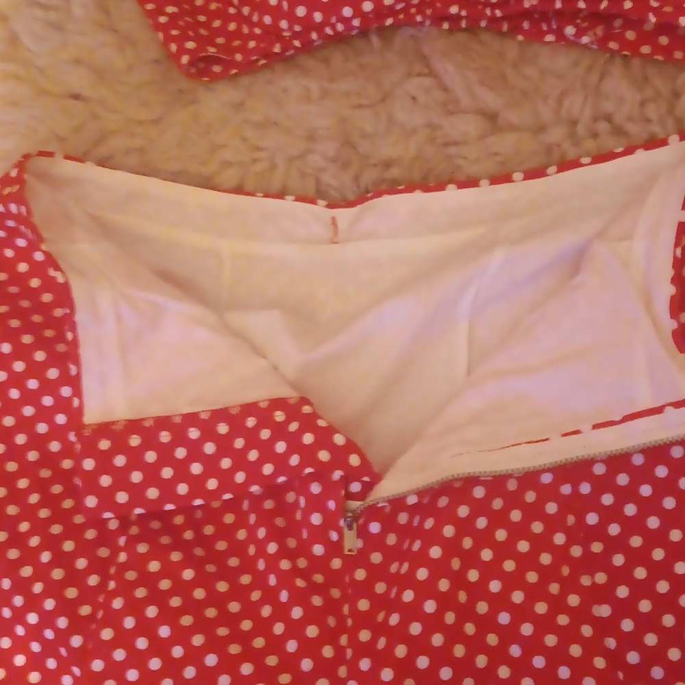 Polka Dot Red Women's Swimwear Set - Picture 5 of 6